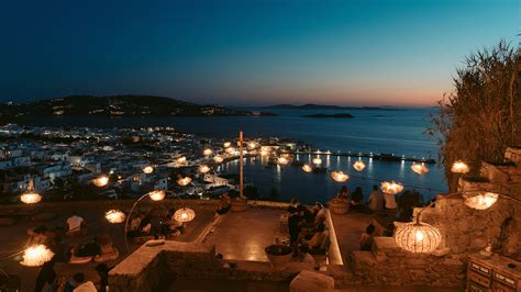 The best Mykonos nightlife and dining spots | Discover Greece