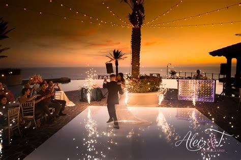 Pueblo Bonito Sunset Beach | Night beach weddings, Sunset beach ...