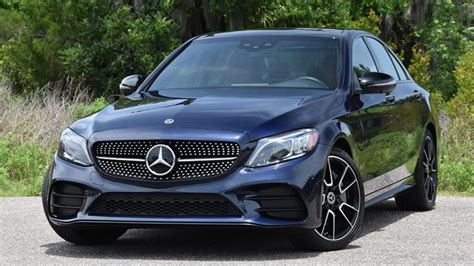 Mercedes-Benz C300 | Automotive Addicts