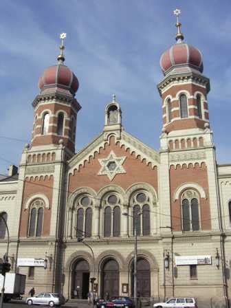 peepleofthebook: Synagogues around the world