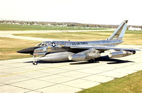 The B-58 Hustler: The Mach 2.0 Nuclear Bomber That Never Dropped a ...