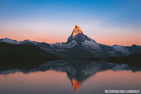 The Matterhorn at sunrise [Original file in comments][OC] [6016x4016 ...