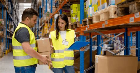 Warehouse Associate: Job Description and Responsibilities