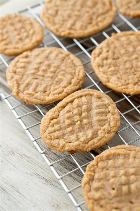 4-Ingredient Peanut Butter Cookies ~ Simple Sweet Recipes