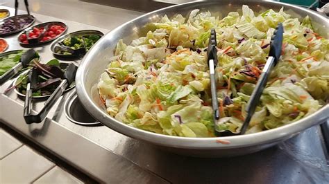 Sizzler Salad Bar in California - YouTube