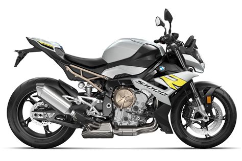 2021 BMW S 1000 R First Look (16 Fast Facts + Specs and Photos) - Flipboard