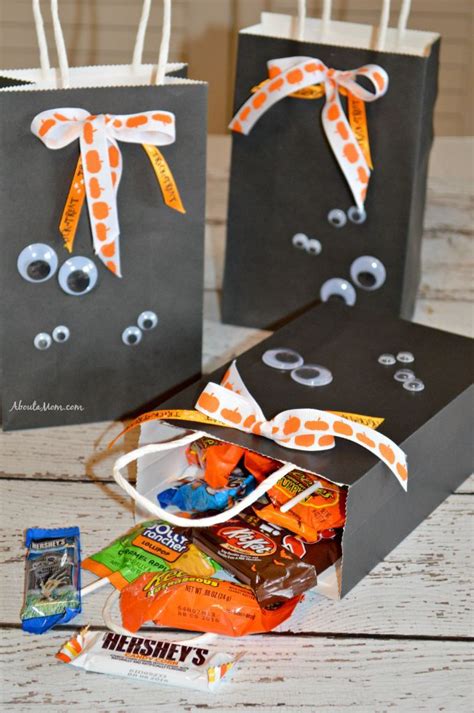 25+ bästa Halloween candy bags idéerna på Pinterest | Halloween, Idéer ...