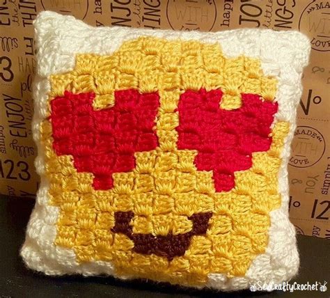 Heart Eyes Emoji Pillow - Sew Crafty Crochet