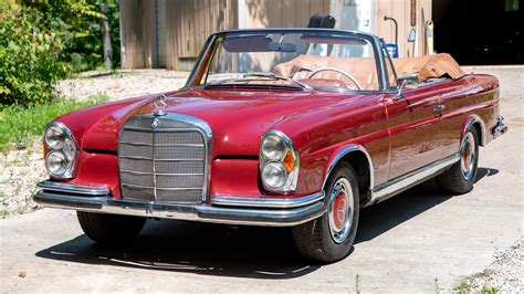 1963 Mercedes-Benz 220SE Convertible - CLASSIC.COM