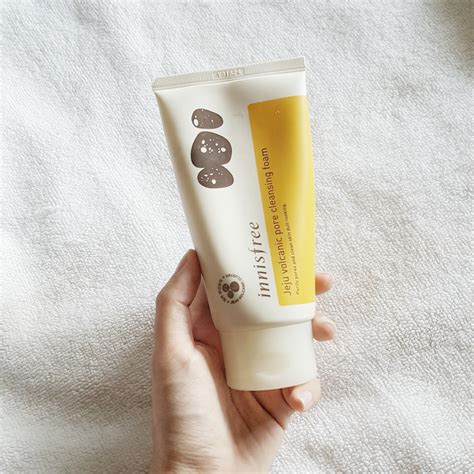 Rachel Lim: Innisfree Jeju volcanic pore cleansing foam review