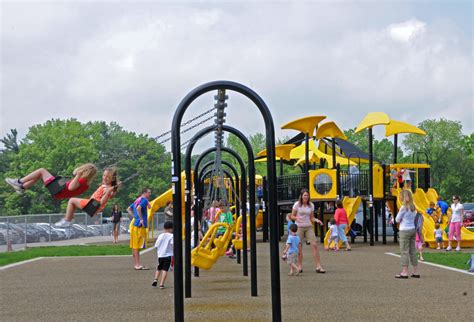 11 Pittsburgh playgrounds that kids—and parents—love | Pittsburgh is ...