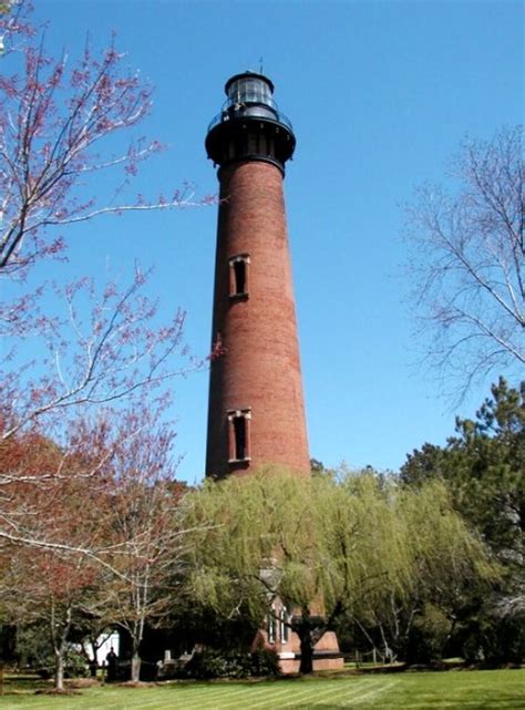 A Lighthouse Tour of the Outer Banks of North Carolina | WanderWisdom