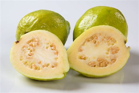 Are Guava Seeds Hard to Digest? - eMediHealth