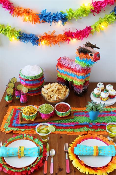 How to Piñata Your Party Using Only 3 Materials | Mexican party theme ...