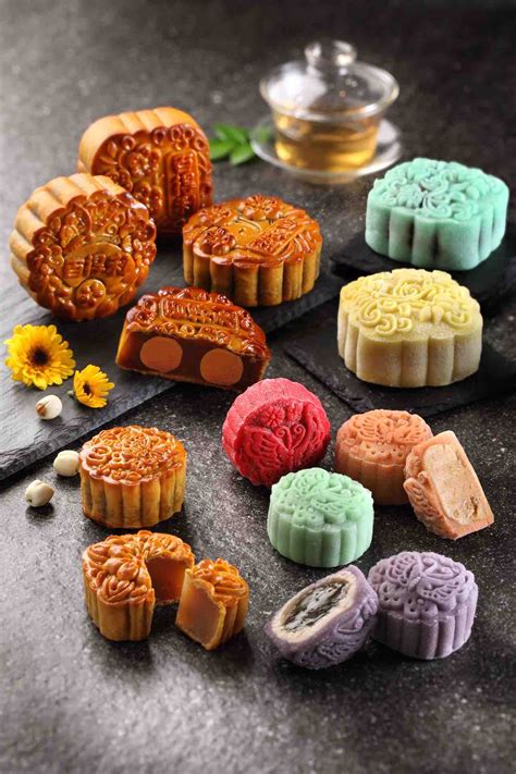 Celebrate Mid-Autumn With PrimaDéli Medley of Mooncake Flavours ...