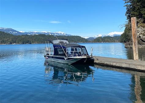 Private Group Boat Tour Harrison Hot Springs | Harrison Eco Tours