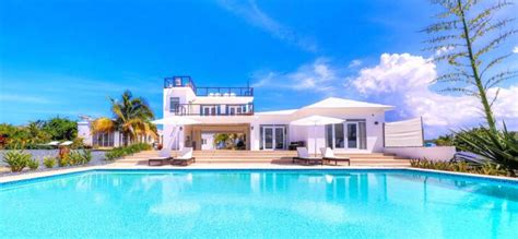 12 Best Luxury Villas In Puerto Rico - Updated 2024 | Trip101