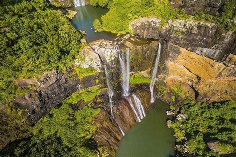 Tamarind Falls (7 Cascades) in Mauritius: hiking on your own or guided ...