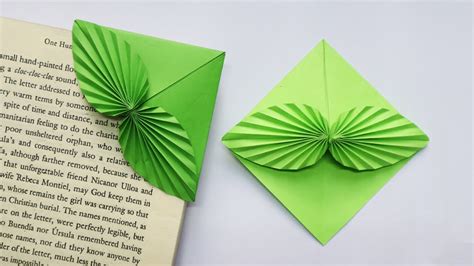 Easy Origami Bookmark Corner | Paper Leaf Bookmark - YouTube