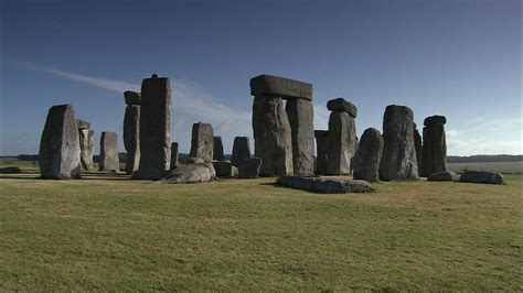 The mystery of Stonehenge - YouTube