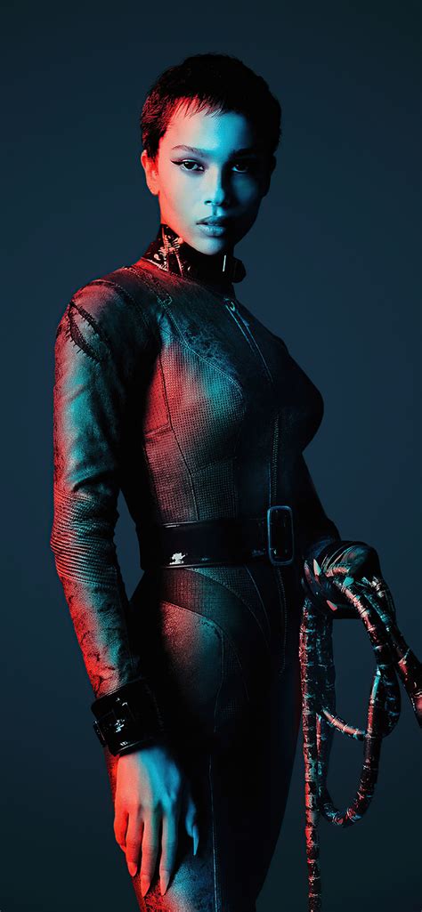 1242x2688 Resolution Zoë Kravitz as Catwoman The Batman Official Iphone ...