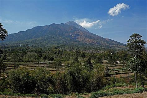 Indonesia 2015: Ascent of Gunung Merapi