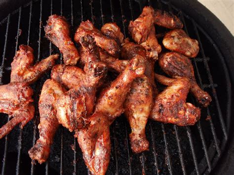 Dizzy Dust Chicken Wings | Big green egg recipes, Green egg recipes ...