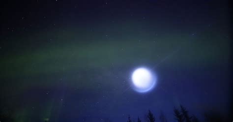 Aurora Camera Photographs Strange Glowing Orb in the Alaskan Sky ...