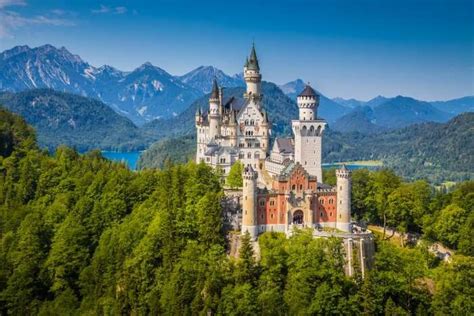 9 Munich Castles That Retell The Stories Of Long Gone Kings And Queens