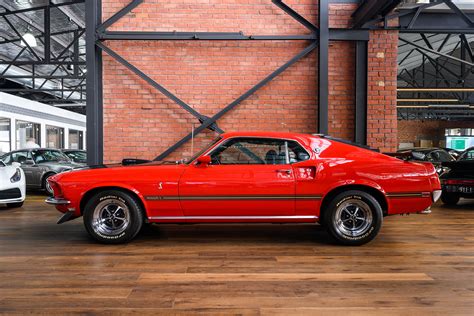 Ford Mustang Mach 1 red (22) - Richmonds - Classic and Prestige Cars ...