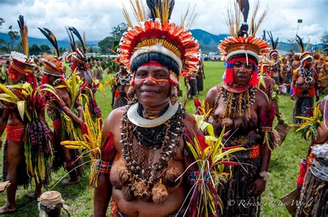 9 Mind-blowing Papua New Guinea Festivals - Rebecca and the World