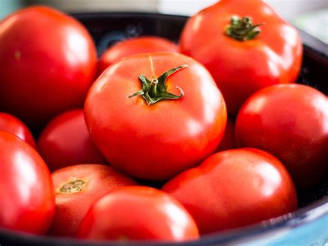 Supermarket tomatoes are tasteless. Here's how to get the flavour back