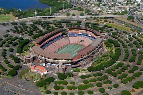 Aloha Stadium offers UH plan to share revenue - West Hawaii Today