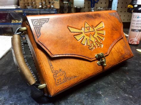 Nintendo Switch Case - Leather Zelda Themed Nintendo Switch Carrying ...