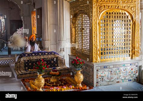 Interior of golden temple, Amritsar, Punjab, India Stock Photo - Alamy