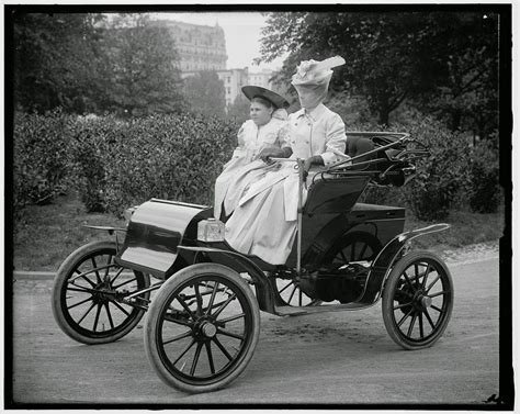 Vintage Photos of Women Driving Automobiles, ca. 1905-1915 | Vintage ...