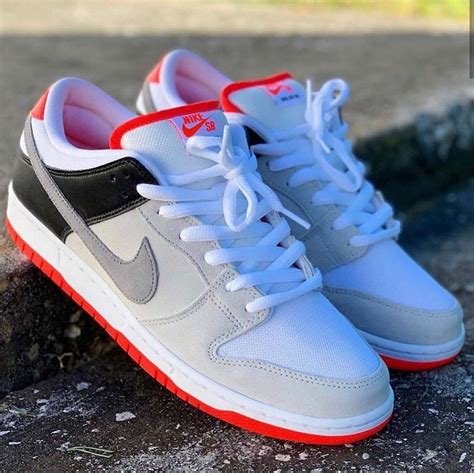 Nike SB Dunk Low Infrared CD2563-004 Release Date - SBD