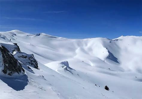 Lynx Freeride Cat Skiing | 8 Day Cat-Ski Packages in Kosovo