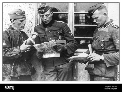 Operation barbarossa ww2 propaganda image hi-res stock photography and ...