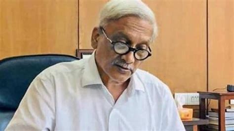 Goa CM Manohar Parrikar dies at 63, condolences follow