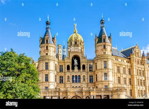 Architectural style historicism hi-res stock photography and images - Alamy