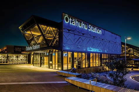 Ōtāhuhu Station | Best Awards