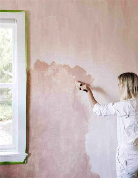 How to Paint a Wall with Limewash | Wall painting techniques, Washing ...