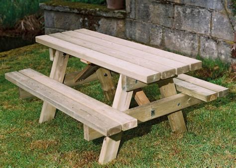 Wooden Small Picnic Table (Child's) s - Duncombe Sawmill, local and UK ...