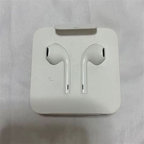 original earpods with lightning connector, Audio, Headphones & Headsets ...