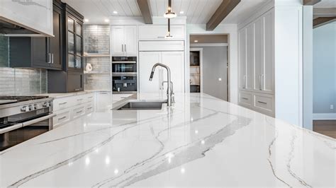 Quartz Countertops Vs. Quartzite Countertops: What's The Difference?