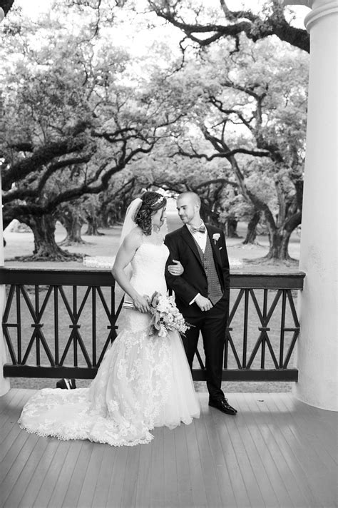 Oak Alley Plantation Weddings - Eye Wander Photo