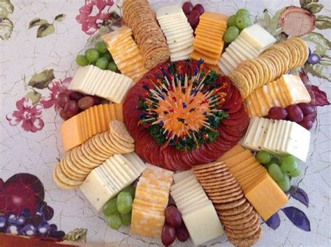 The 25+ best Cheese and cracker tray ideas on Pinterest | Cheese and ...