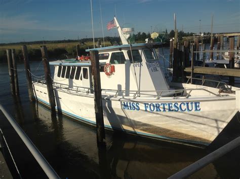 Party Boats & Charters – Discover Delaware Bay