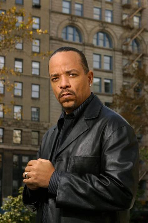 Det. Fin Tutuola - Law and Order SVU Photo (1064946) - Fanpop